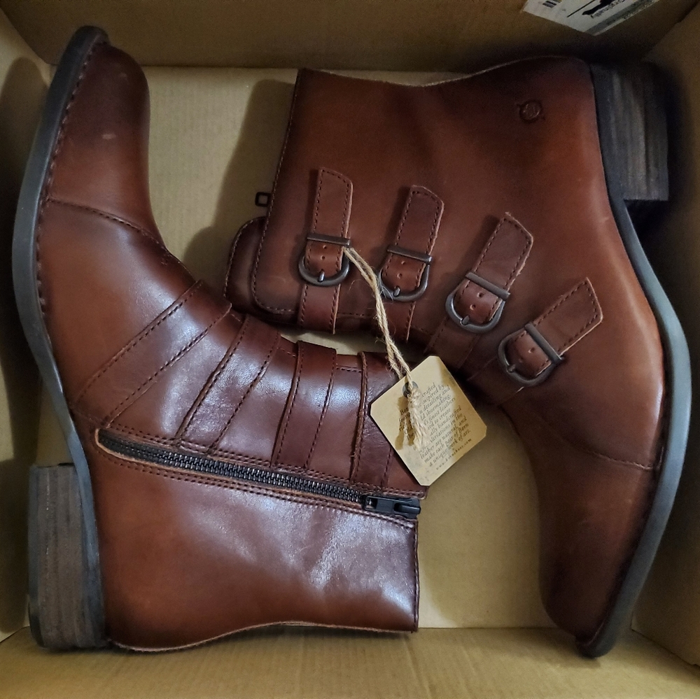 Born Cognac Brown Cardi Full Grain Leather Riding Ankle Boots Sz 11 BOC